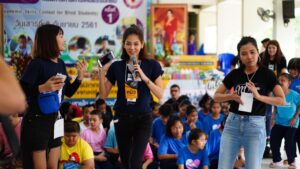 รับน้องอิ่มบุญ! นิเทศฯป.โท SPU ชวนกันช่วยเด็กผู้พิการทางสายตาเปิดโอกาสทางการสื่อสาร