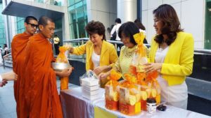 วันแห่งความทรงจำ วันแห่งการรำลึกถึง! ม.ศรีปทุม ทำบุญถวายเป็นพระราชกุศล ในหลวง ร.๙