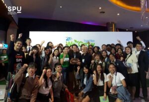 เปิดโลกทัศน์สู่การเรียนรู้! เด็กศิลปะการแสดง ม.ศรีปทุม เรียนกับตัวจริง ประสบการณ์จริง