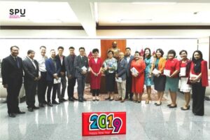 ส่งมอบความสุข! สวัสดีปีใหม่อธิการบดี มหาวิทยาลัยศรีปทุม