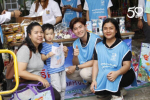ครอบครัวพอเพียง ม.ศรีปทุม จิตอาสา จัดกิจกรรมส่งมอบความสุข วันเด็กแห่งชาติ 2563 ชุมชนเคหะบางบัว