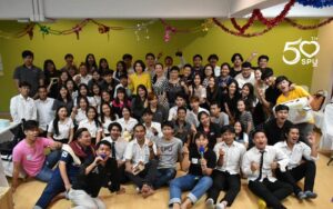 ส่งมอบความสุข! คณะนิติศาสตร์ ม.ศรีปทุม จัดปาร์ตี้สังสรรค์ สวัสดีปีใหม่ 2563 นศ.ทุกชั้นปี