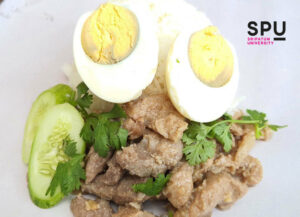 SPU Care ห่วงใย สู้ภัยโควิด-19 แจกอาหาร ฟรี! วันละ 1,500 ห่อ