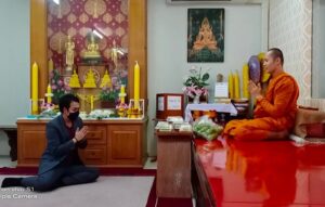 ขอเป็นส่วนหนึ่งของสังคม SPU ถวายภัตตาหารแก่วัดในชุมชน และ สน.บางเขน