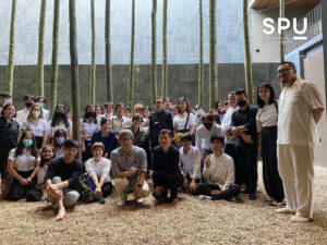 สถาปัตย์ ม.ศรีปทุม เรียนกับตัวจริง ประสบการณ์จริง เข้าศึกษาเรียนรู้ โครงการบ้านราคา 45 ล้านบาท สร้างใน 10 เดือน ขายก่อนเสร็จ!