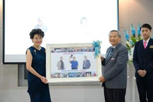 SPU เลี้ยงอำลาคารวะกษิณานุสรณ์ รศ.ดร.ณรงค์ อยู่ถนอม รองอธิการบดี