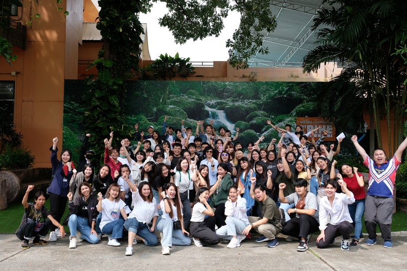 ภาพแห่งความสุขกลับมาอีกครั้ง กับโครงการสัมมนา "เด็กมีของ 63 "