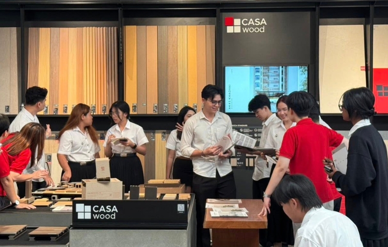 เปิดโลกดีไซน์สุดพรีเมียม! นักศึกษาคณะการออกแบบฯ SPU บุก CASA ROCCA เรียนรู้วัสดุตกแต่งระดับ Luxury จากตัวจริงในอุตสาหกรรม