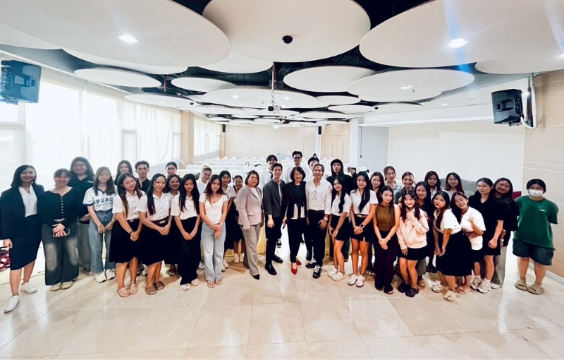 ศูนย์สหกิจศึกษา ม.ศรีปทุม จัด Workshop เตรียมความพร้อมนักศึกษา สู่โครงการ Galaxy Entertainment Group @ Macau 2025 จุดประกายความฝัน ก้าวสู่การทำงานระดับโลก