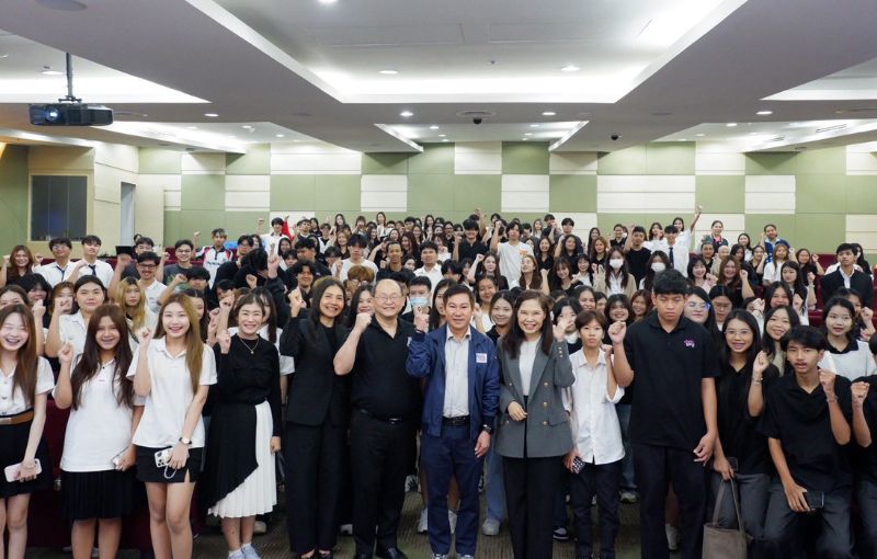 คณะบริหารธุรกิจ ม.ศรีปทุม เสริมศักยภาพนักศึกษาผ่านคลาสเข้มข้น พร้อมถอดรหัส Mindset ความสำเร็จจากศิษย์เก่าตัวจริง