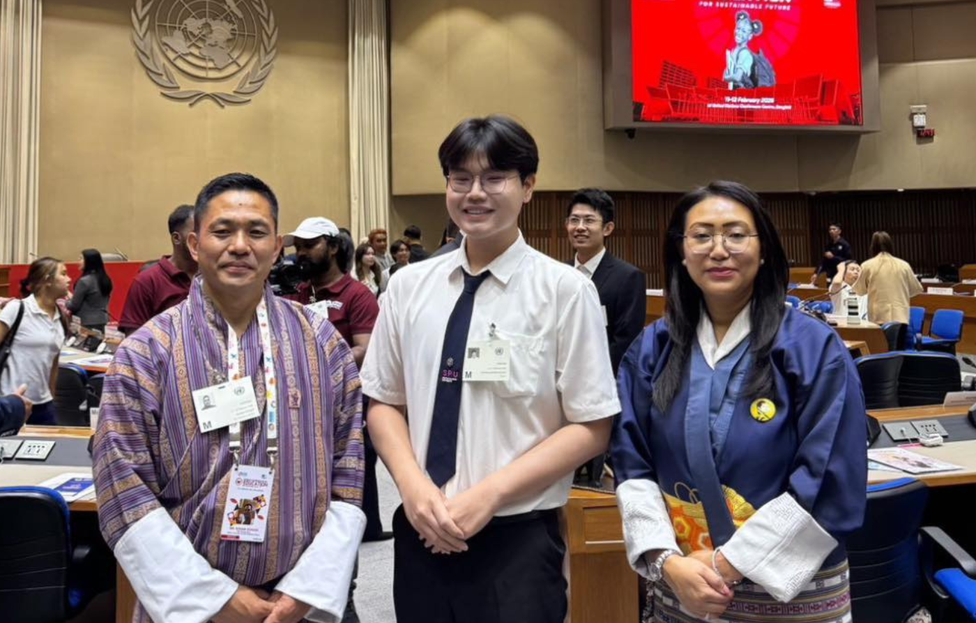 วิทยาลัยการบินฯ SPU ดันน้องมิวนิคสู่เวทีระดับนานาชาติ คว้ารางวัลผู้นำเยาวชนจาก UN Thailand อย่างภาคภูมิ