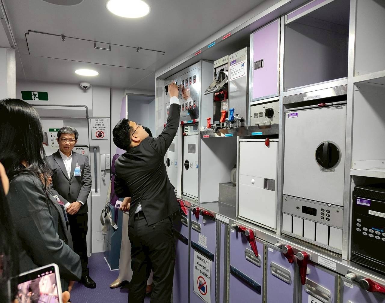 วิทยาลัยการบินฯ SPU เดินหน้าพัฒนาหลักสูตรอิงอุตสาหกรรม นำทีมอาจารย์เรียนรู้ ณ ศูนย์ควบคุมการบินไทย