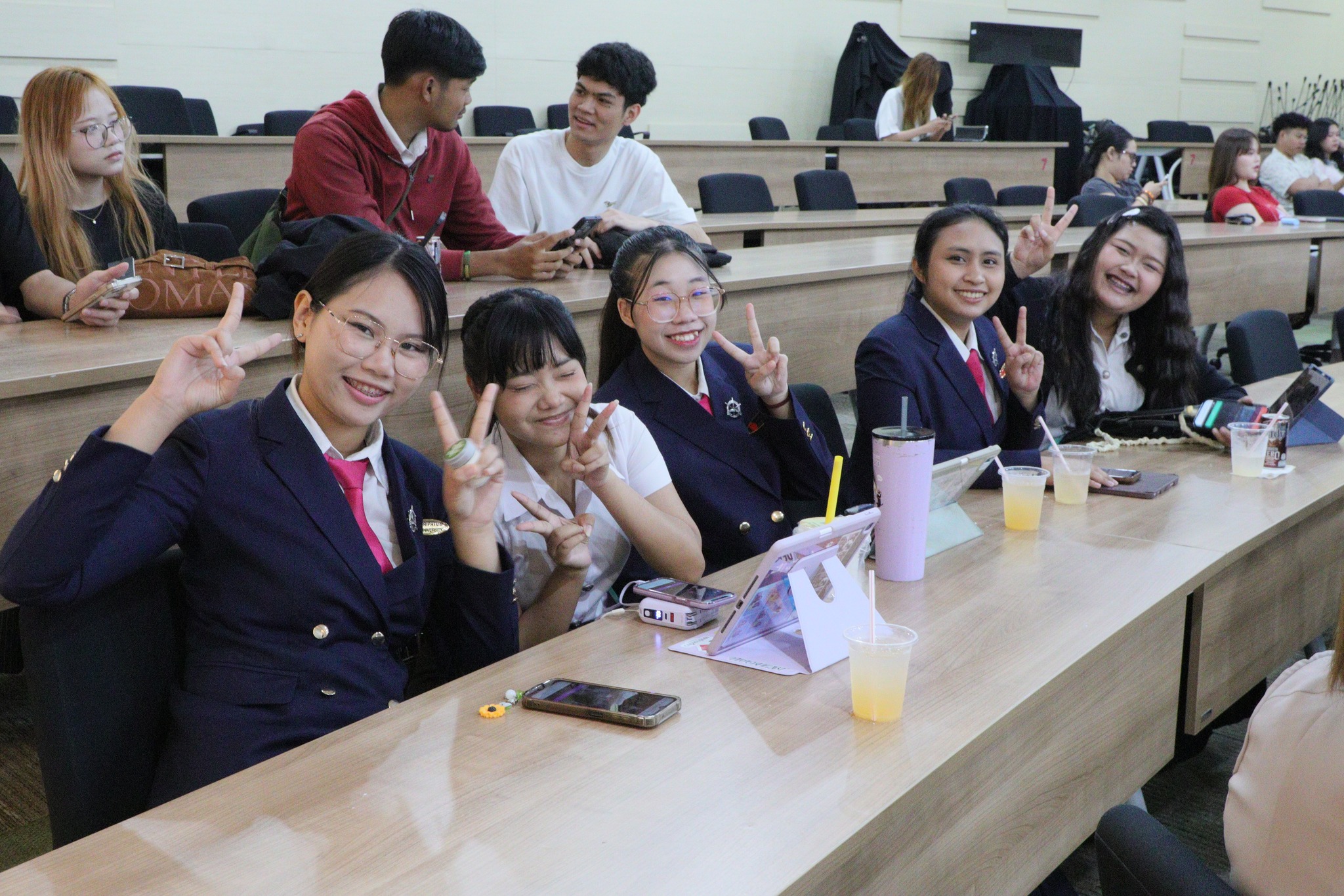 เรียนกับตัวจริงประสบการณ์จริง SPU เปิดเวทีให้ผู้เชี่ยวชาญเรือสำราญ เจาะลึกประเด็น Crew Well-Being และ Service Excellence