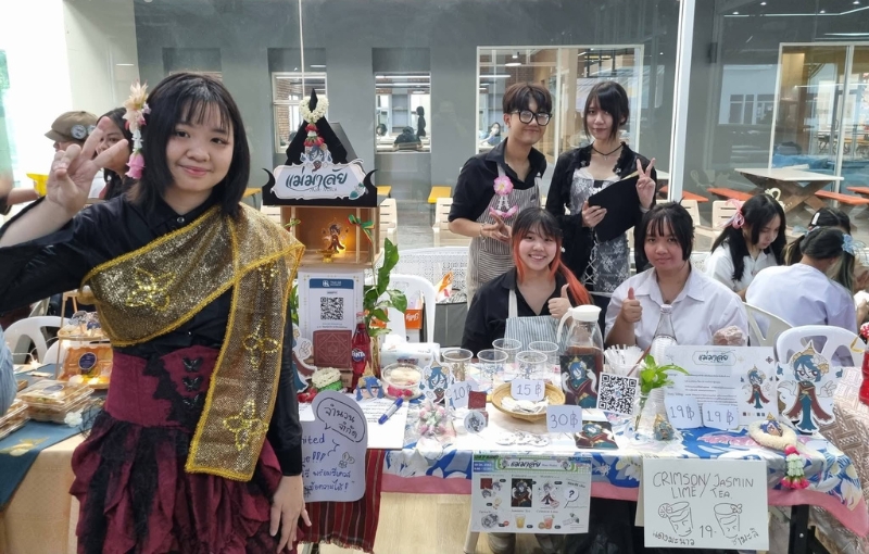 ดิจิทัลมีเดีย SPU จัด Art Market SPU พลิกห้องเรียนสู่ตลาดจริง! ปั้นนักศึกษาสู่เจ้าของ Creative IP