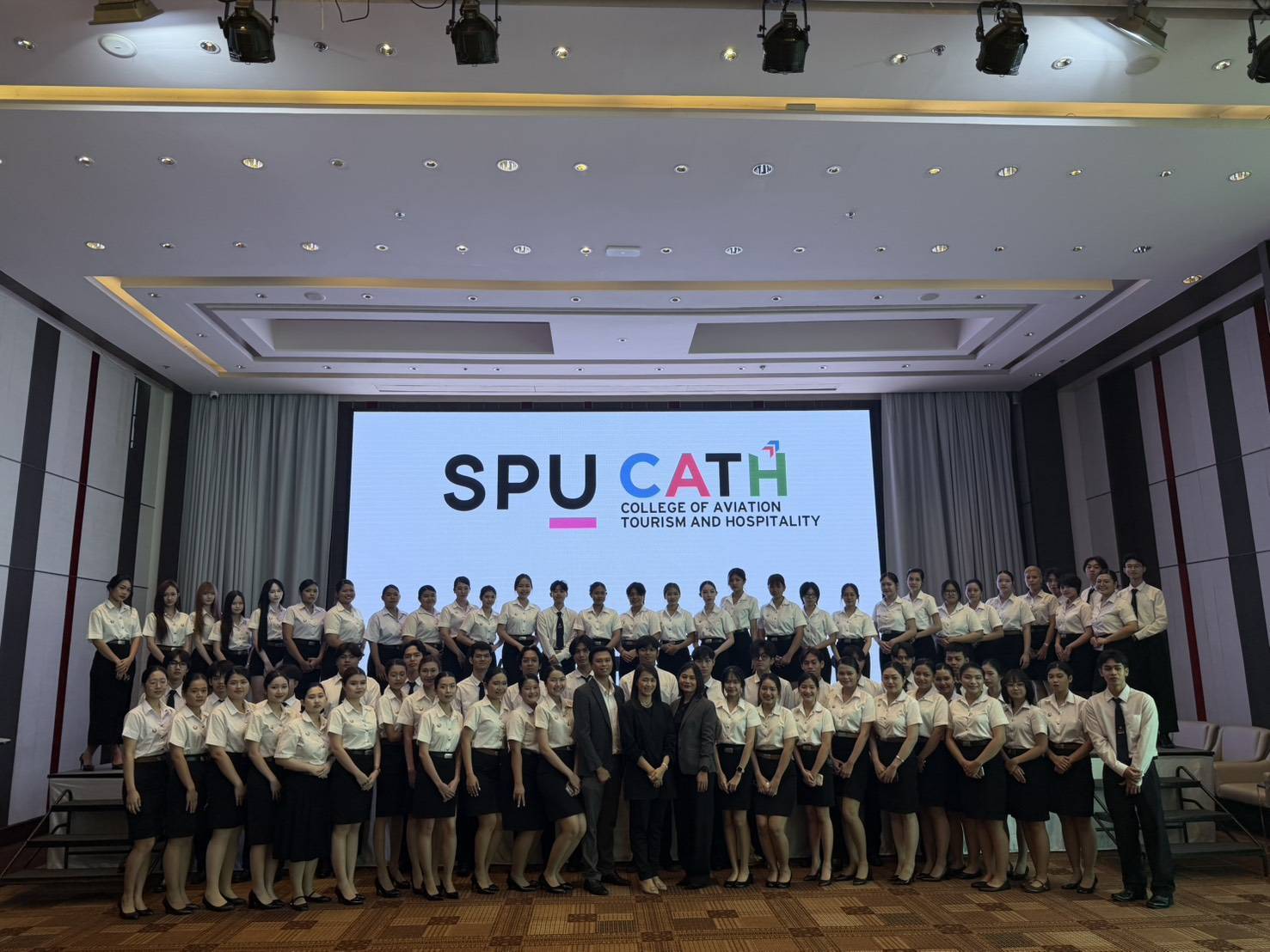 ตอกย้ำ เรียนกับตัวจริง ประสบการณ์จริง! นศ.การโรงแรม SPU เวิร์คช็อปล้วงลึกงานบริการ ณ โรงแรมห้าดาว