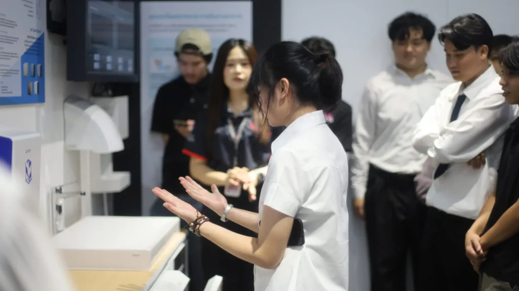 84123 0 2048x1150.jpg