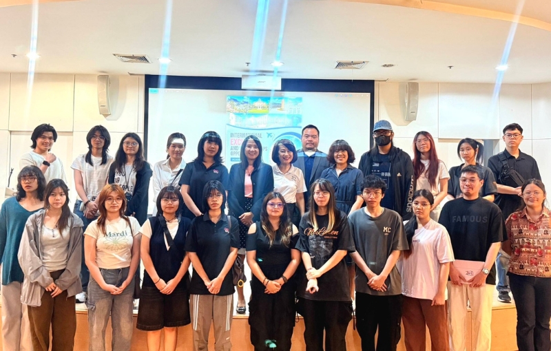 คณะดิจิทัลมีเดีย SPU เปิดประตูสู่เวทีโลก! จัดกิจกรรมแนะแนวทุนและแลกเปลี่ยนต่างประเทศ เสริมโอกาสนักศึกษาระดับนานาชาติ
