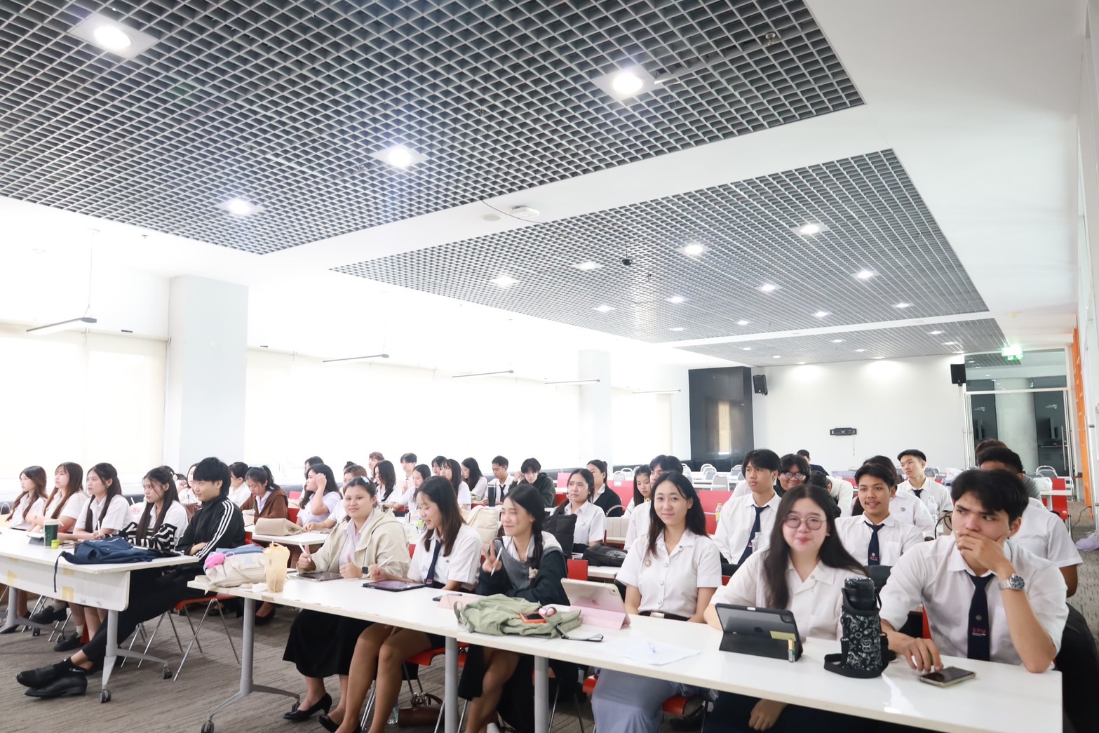 SPU จัดอบรม DGR เสริมแกร่ง นศ.การจัดการความปลอดภัยการบิน พร้อมสู่สหกิจศึกษาและมาตรฐานความปลอดภัยการบินสากล
