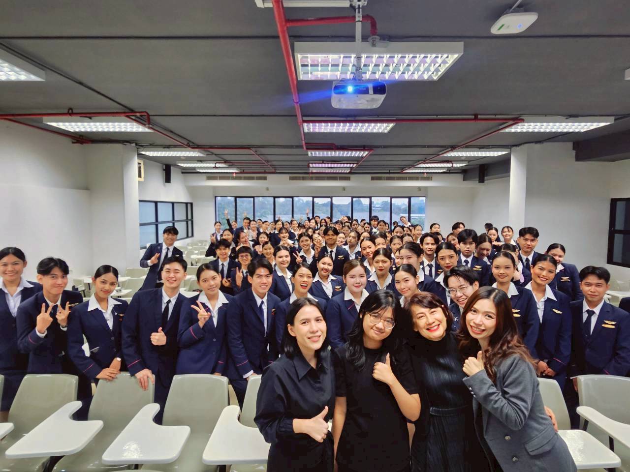 ธุรกิจการบิน SPU วางรันเวย์สู่มืออาชีพ ปั้น Future Skills เชื่อมห้องเรียนสู่โลกงานการบิน