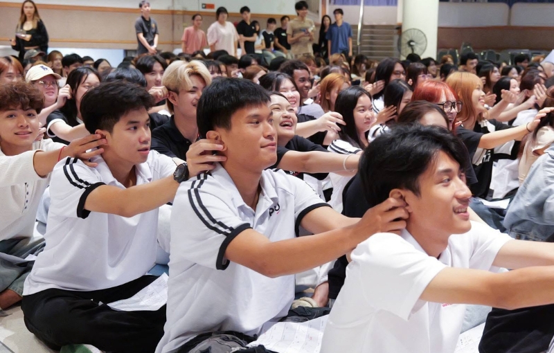 สื่อสารการแสดง SPU จัดกิจกรรม Ice Breaking & Team Building สร้างทีมเวิร์ก–ปลุกศักยภาพ นักศึกษาชั้นปีที่ 1