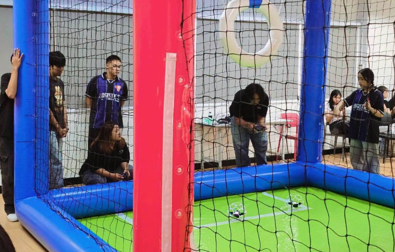 วิทยาลัยโลจิสติกส์ การบิน และสมาร์ทโมบิลิตี้ SPU เปิดสนาม Drone Soccer เรียนรู้เทคโนโลยีโดรนผ่านการลงมือจริง ปั้น Future Skills สู่โลกโลจิสติกส์–การบินแห่งอนาคต