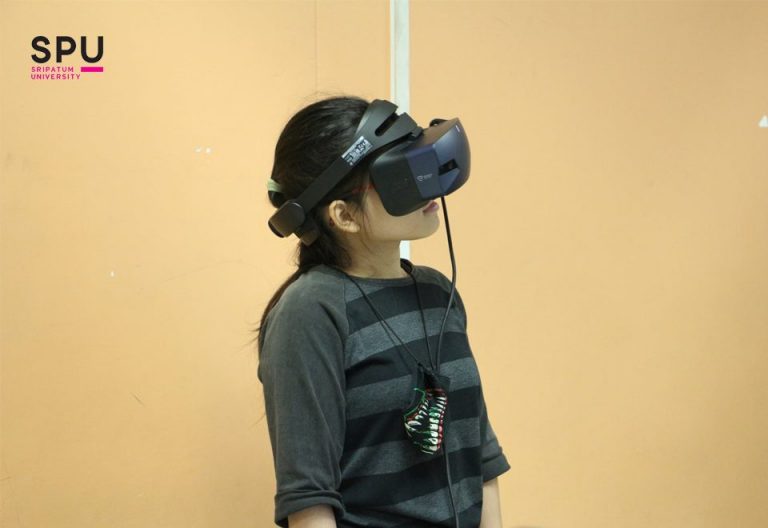 Read more about the article VR Architecture ศรีปทุม ล้ำสุด! เรียน + เล่น เราจริงจัง