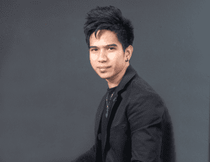 พี่ทู – ทศพร GACHA THAILAND โปรเจค DIY เริ่มจากความชอบ เป็นไอเทมที่ระลึกสุดคิ้วท์