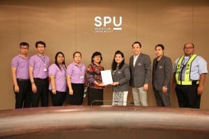 ม.ศรีปทุม รับมอบรางวัลเกียรติบัตร สถานศึกษาปลอดภัย ดีเด่น ประจำปี 2563 (เป็นปีที่ 2 ติดต่อกัน)