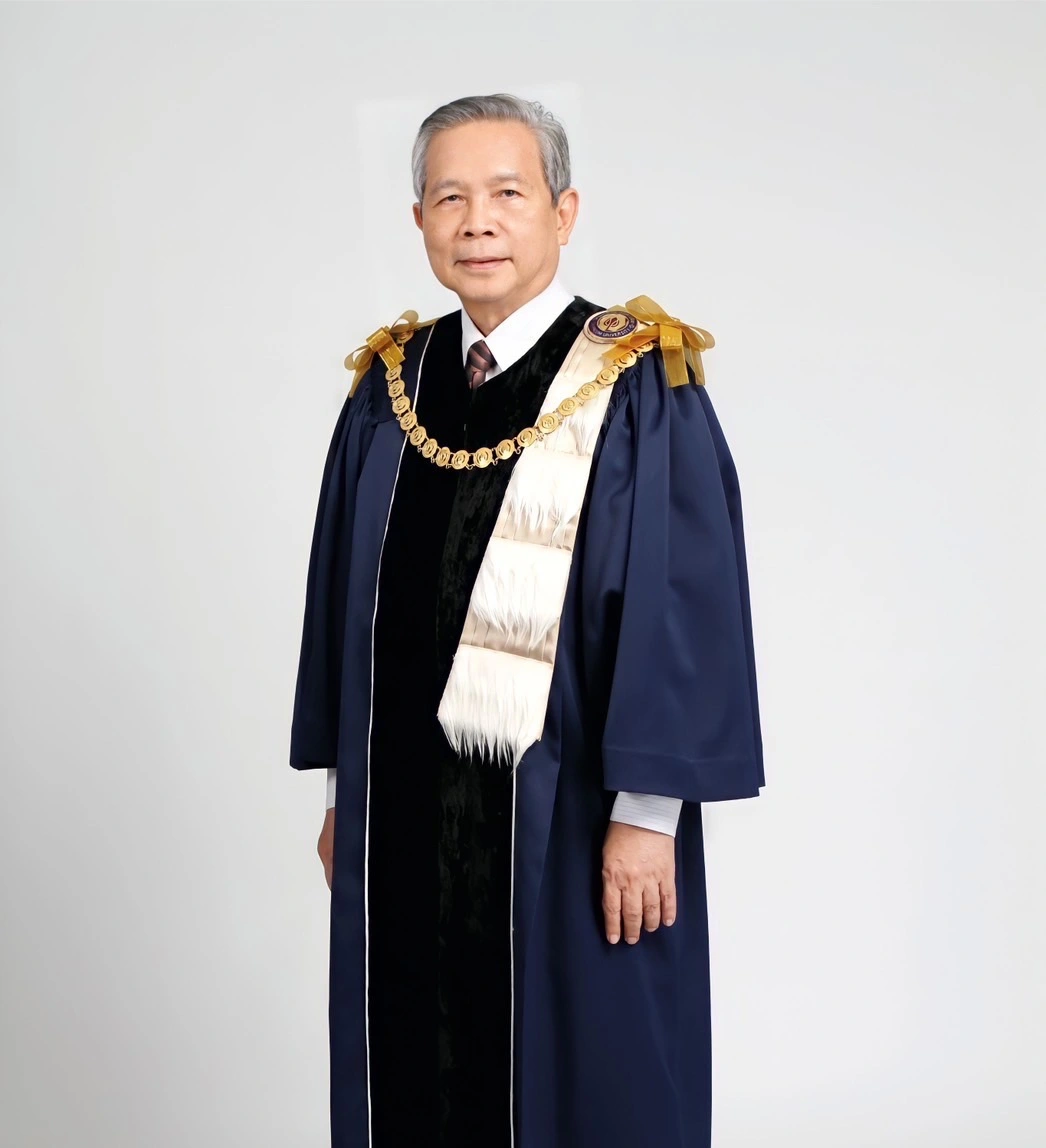 ภาพนายกสภา