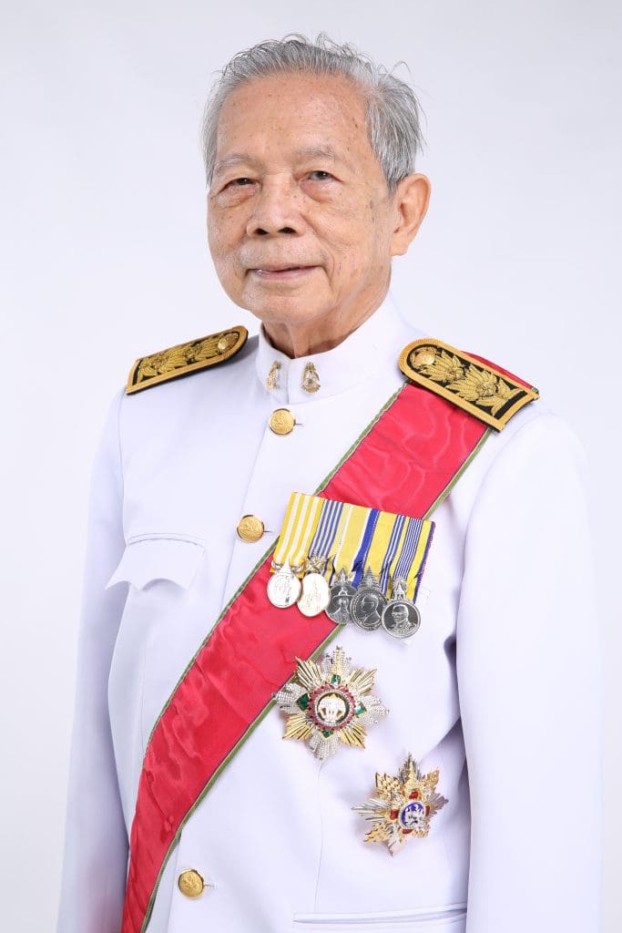ท่านนายกสภามหาวิทยาลัยศรีปทุม