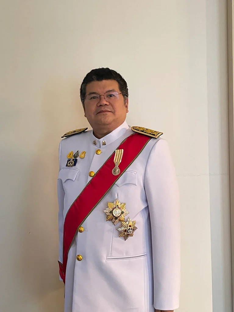 นายเสข วรรณเมธี